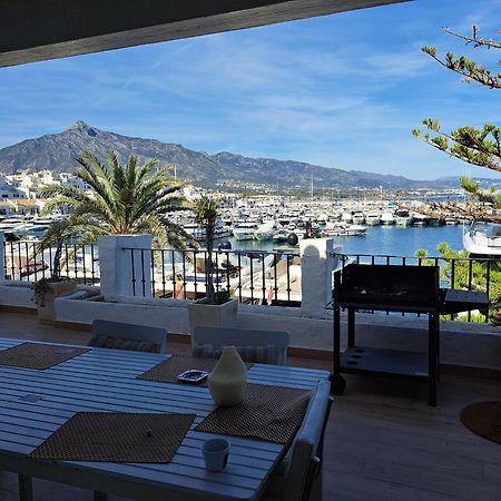Private Suites In Huge Penthouse 1St Line Puerto Banus, Incredible Views, Jacuzzis マルベーリャ エクステリア 写真
