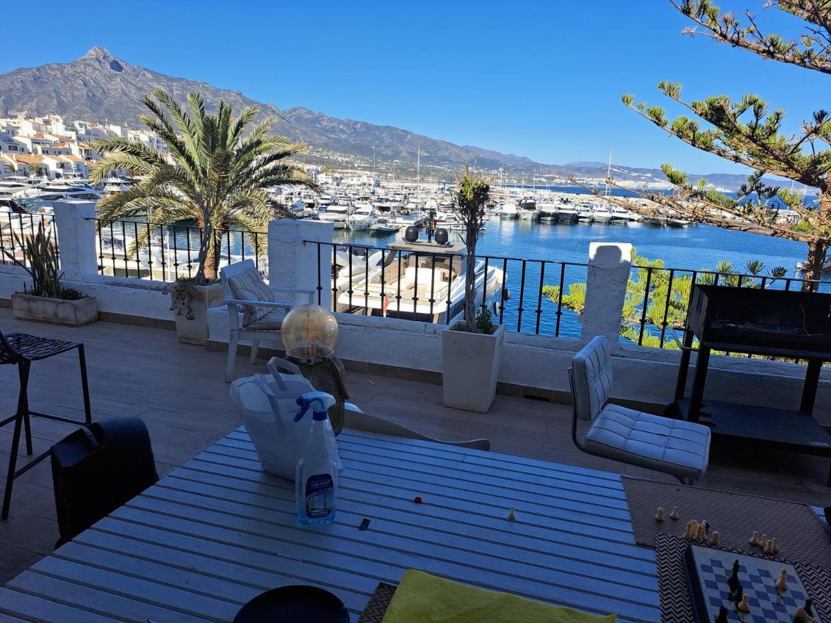 Private Suites In Huge Penthouse 1St Line Puerto Banus, Incredible Views, Jacuzzis マルベーリャ エクステリア 写真